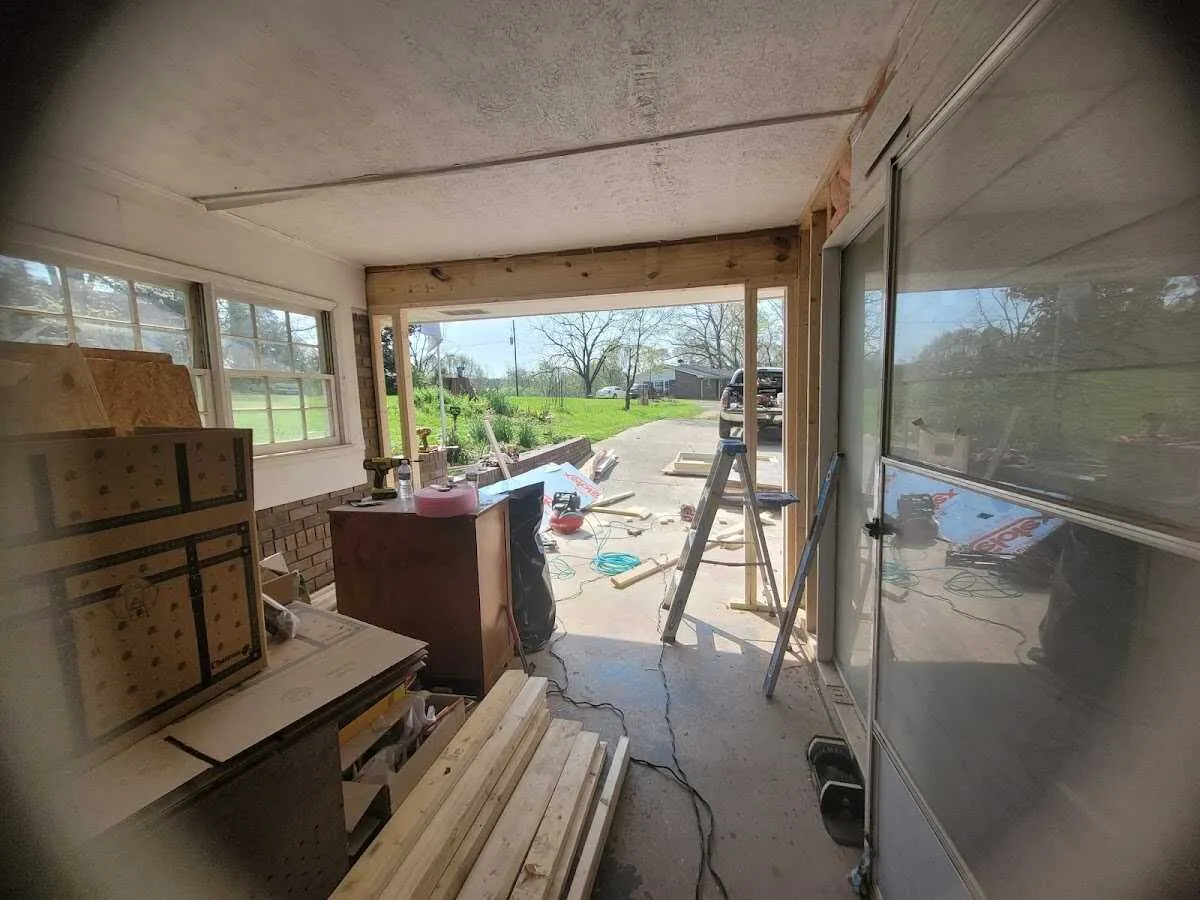 Air movers and dehumidifier for Water Mitigation Services in Thomaston